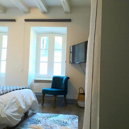 A La Grosse Armee - Dans Hotel Particulier, Hypercentre Avec Garage, Au Calme Bourges Zewnętrze zdjęcie